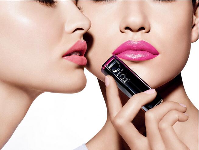 dior2021限量变色唇膏,dior黑管瘾诱超模漆光唇膏