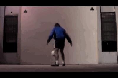 6-12岁足球球感训练足球基本技术,足球对墙训练