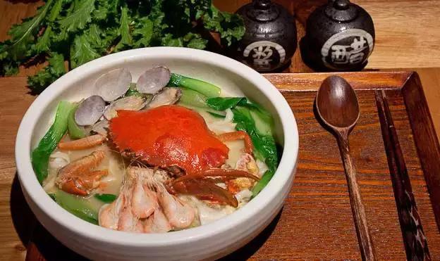 宁波江北鹤鸣牛杂面馆,宁波海鲜面馆排名第一餐