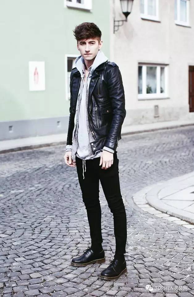 瘦子穿衣服撑不起来怎样改变,瘦子穿衣服撑不起来怎么锻炼