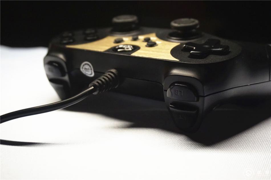 北通蝙蝠3无线游戏手柄,北通蝙蝠3手柄属于哪种