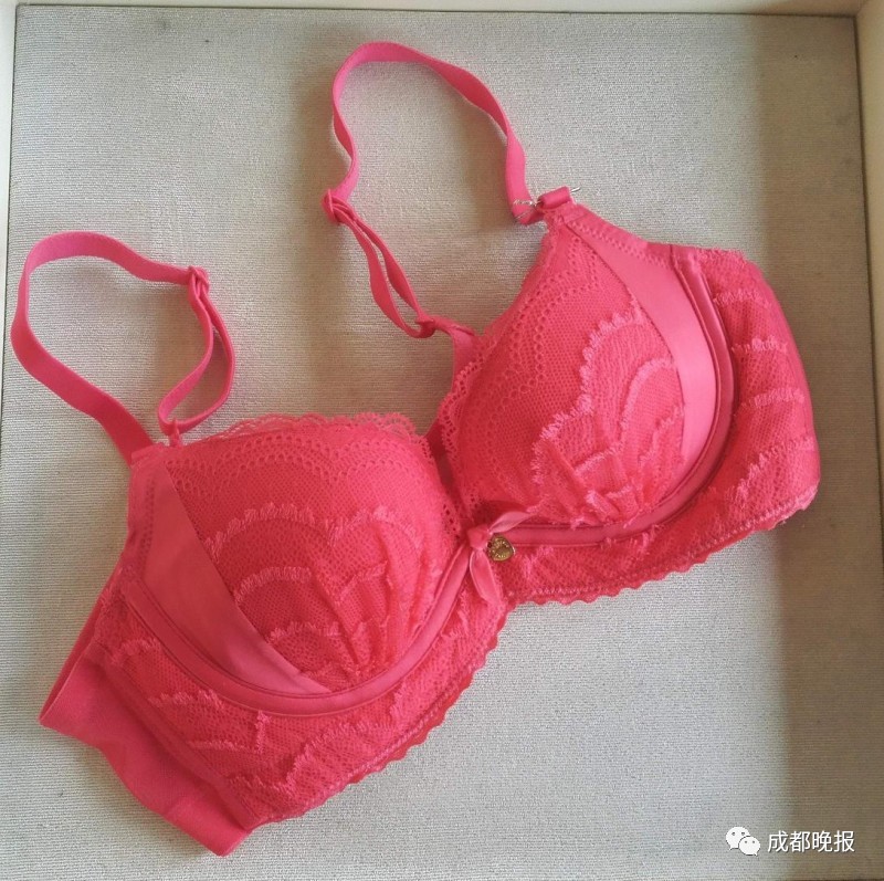 濂ヨ幈杩囪妭娲诲姩,杩囪妭鏃剁殑濂ヨ幈