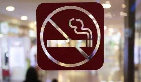 室内公共区域吸烟,室内吸烟室外有烟味吗