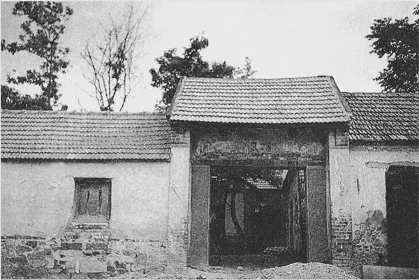 穿上校服，再去蚌埠这所学校走一遍，满满的回忆……