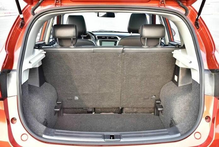 名爵zs2020款180dvvt自动,不黑不吹车评人