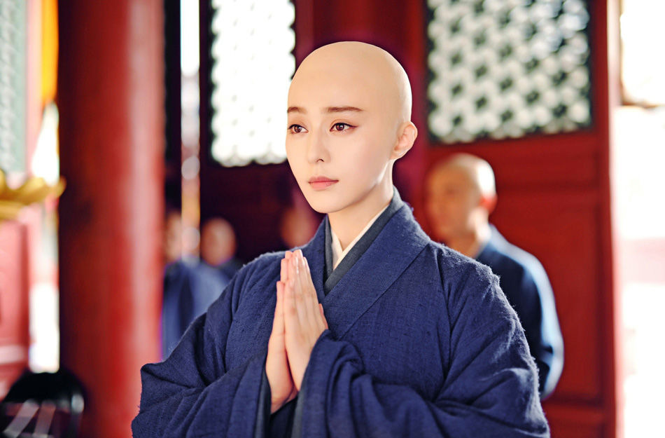 真正剃光头的女星,真剃光头的女明星