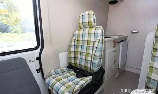 拓锐斯特依维柯c型房车多少钱,依维柯拓锐斯特2020款