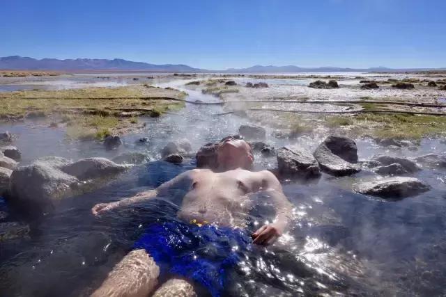 这才是旅行的样子,从亚洲至南美洲,他比我们多了点勇气和决心