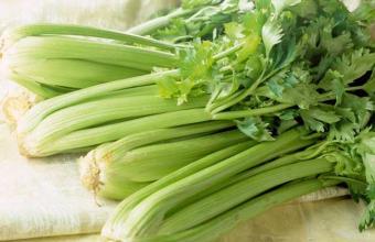 常吃芹菜防癌抗癌,便秘严重可以吃芹菜吗