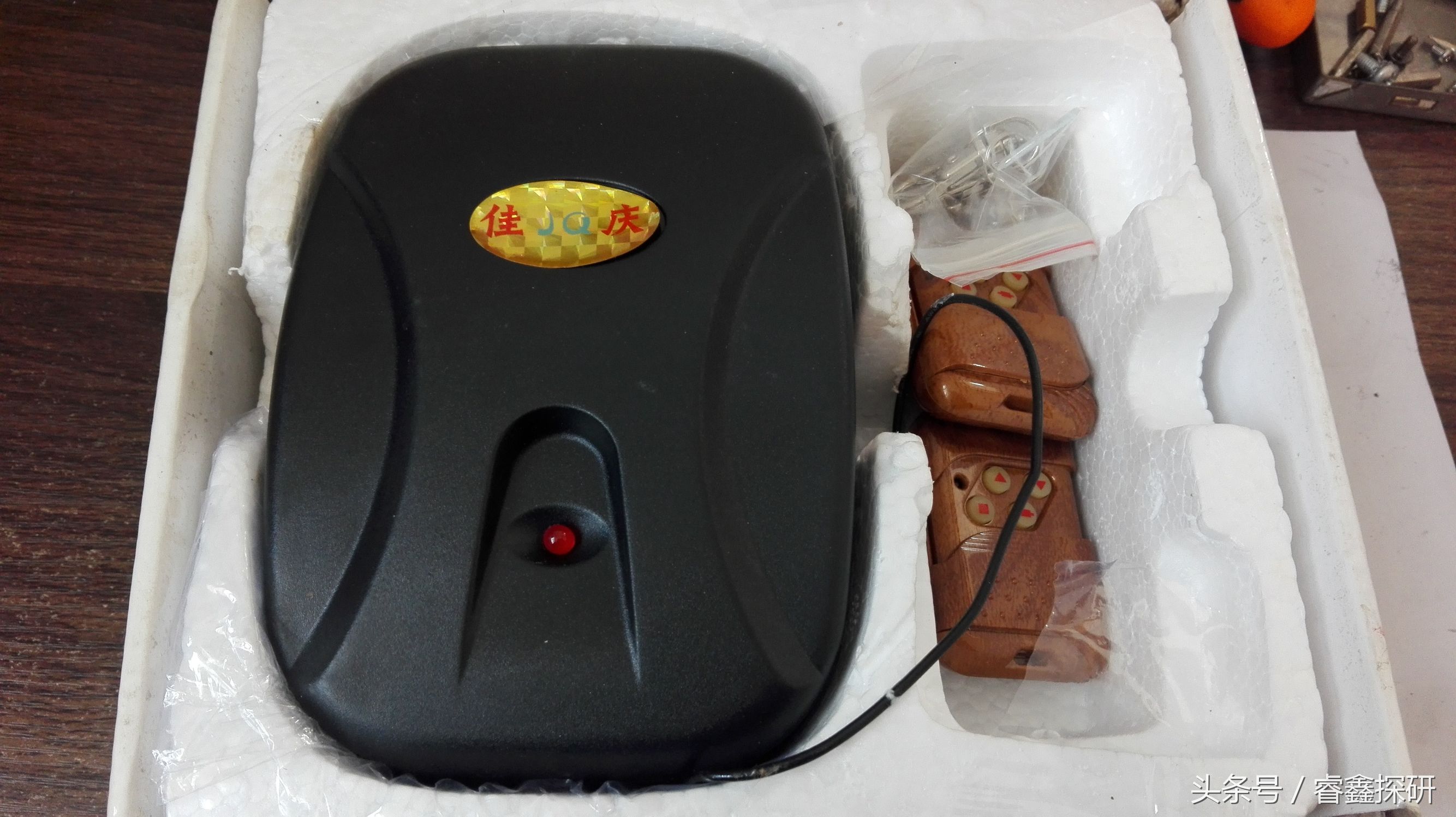 拆电动卷帘门遥控器,电动卷门遥控器最多配多少个