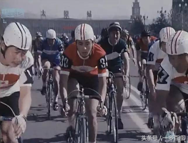 跟着山西太原第一部彩色故事片，穿越回1982年的三晋大地