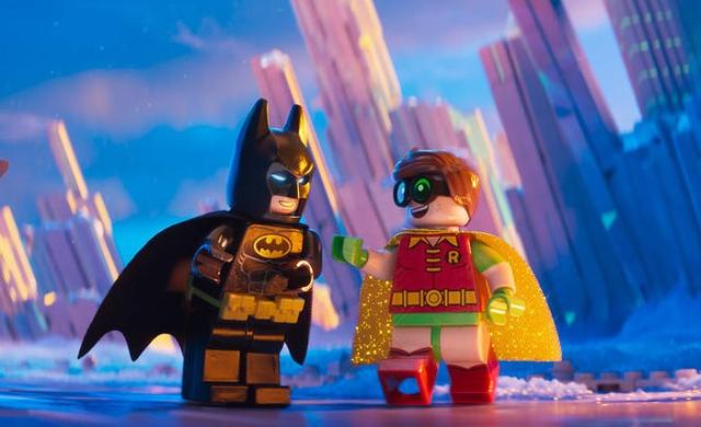 乐高蝙蝠侠大电影超燃镜头,乐高蝙蝠侠大电影出现的英雄