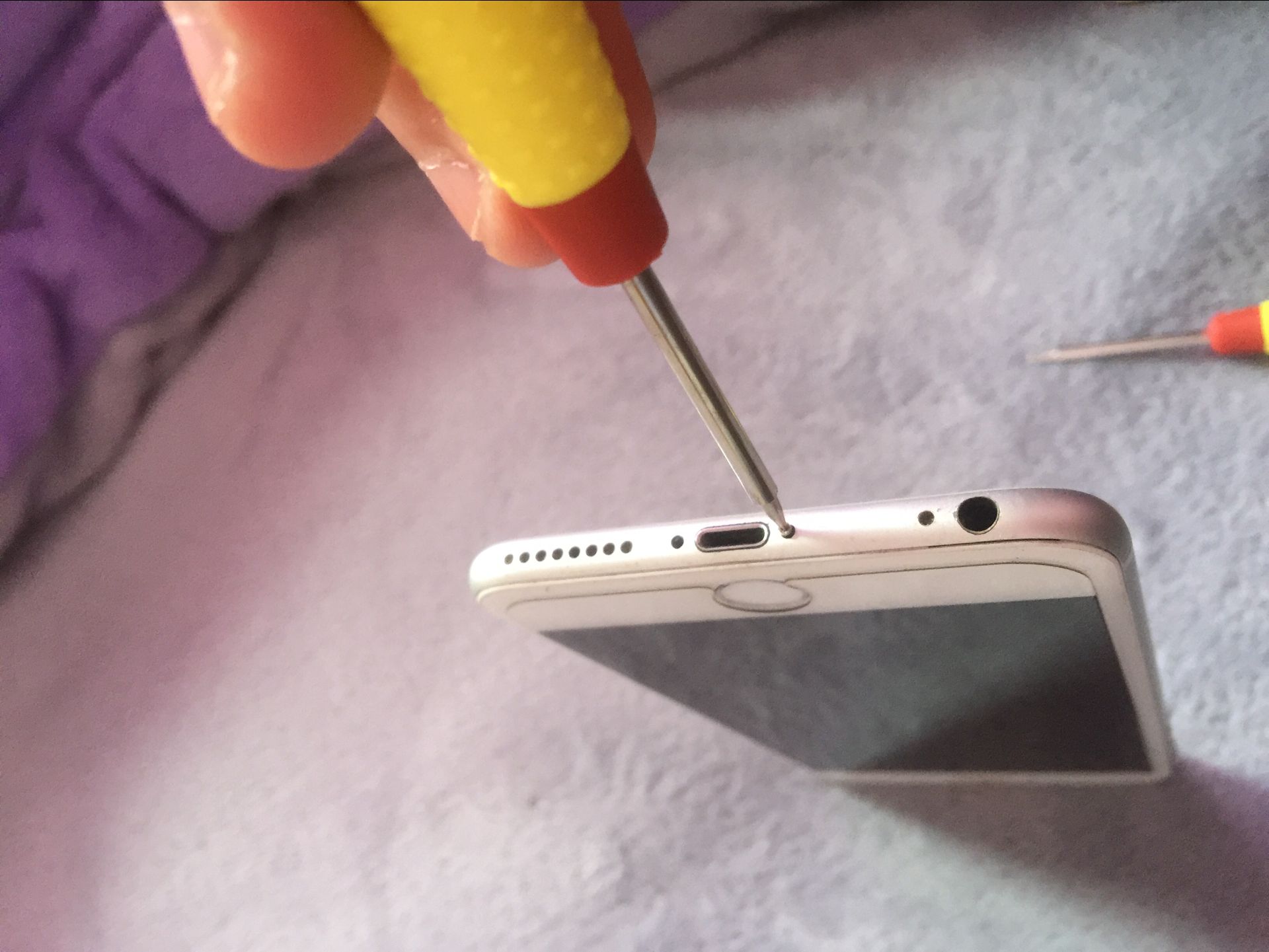 iphone6sp换电池和屏幕,iphone6换后置摄像头多少钱