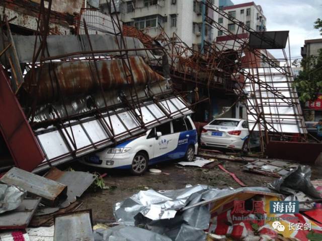 超强台风护士救孕妇,台风中的救援英雄们