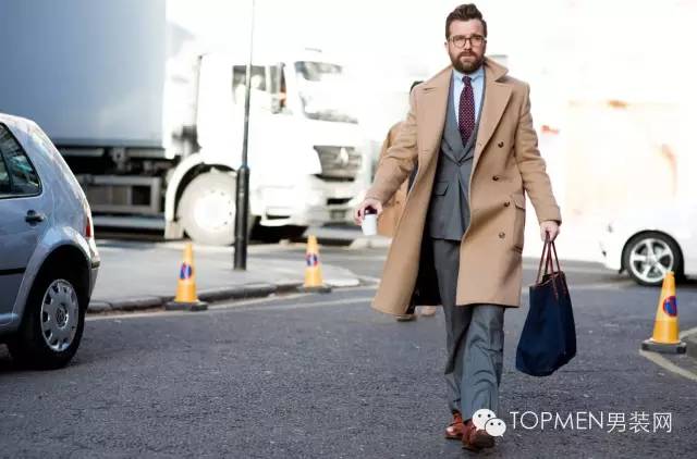 学会这些搭配,冬日高级配色