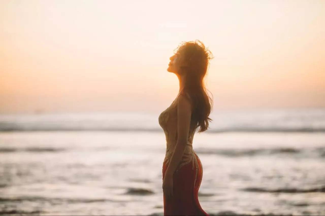 川商“她时代”：又知性又努力这是要逆天吗？