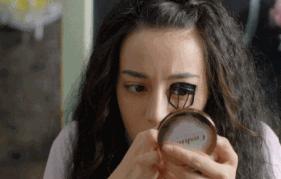 迪丽热巴19年精品购物指南 (迪丽热巴成新一代带货王)