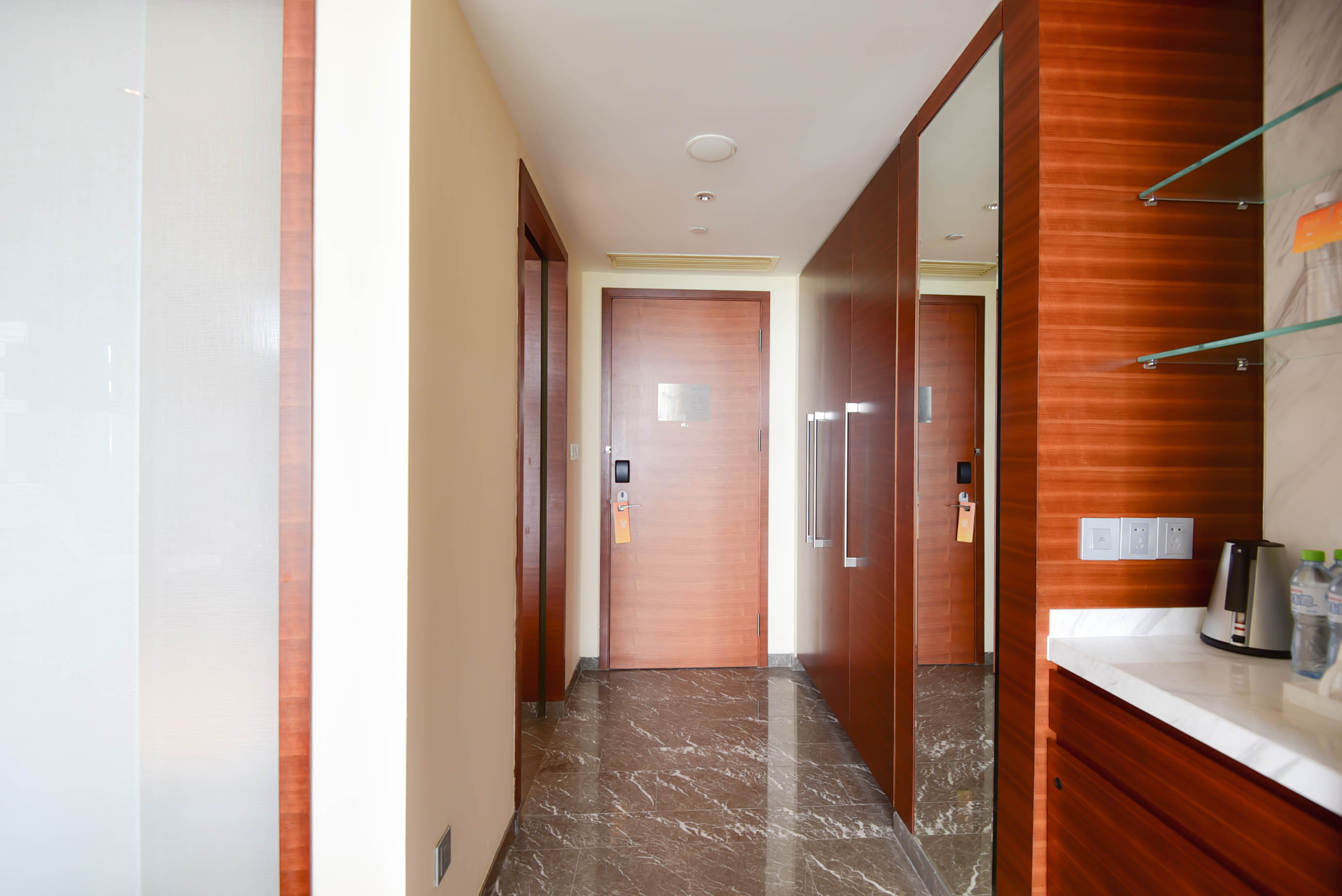 那片天空那片海这里的美人鱼不会游泳