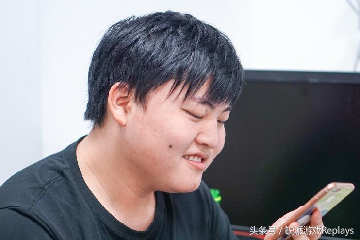 愚人节炫彩大放送,愚人节皮肤炫彩礼包