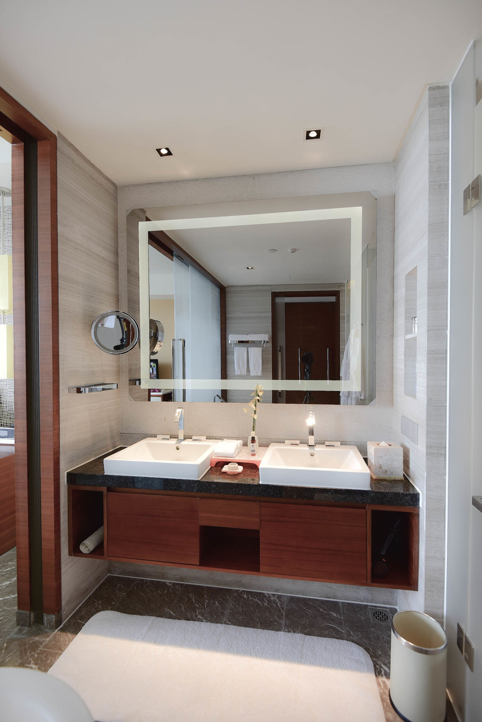 那片天空那片海这里的美人鱼不会游泳