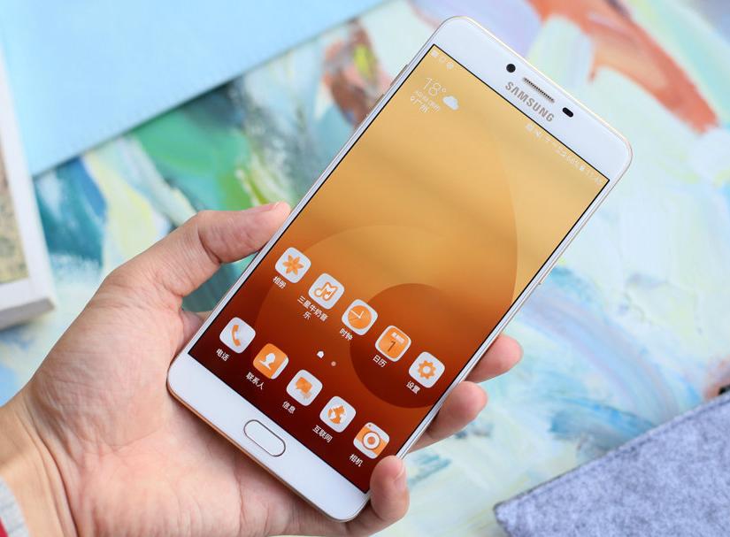 三星galaxyc9pro,三星galaxyc9pro玩游戏卡吗