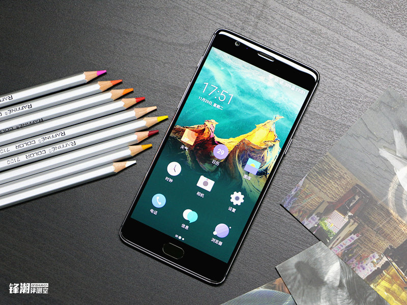 荣耀v9和一加3t哪个性能好,荣耀v9和一加3t哪个好玩