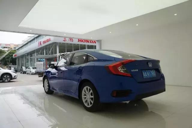 售11.59-12.79万元第十代思域180Turbo体验