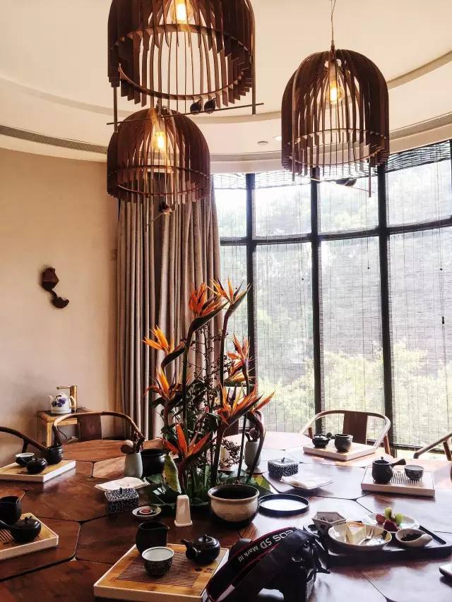 单身狗慎入!在上海,小伙谈恋爱要带女朋友去做……