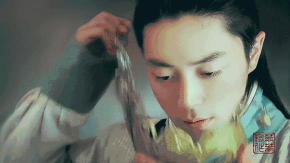 化妆水浪费,爽肤水用错了会怎么样