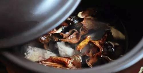 一煲汤帮你赶走湿气,一煲靓汤