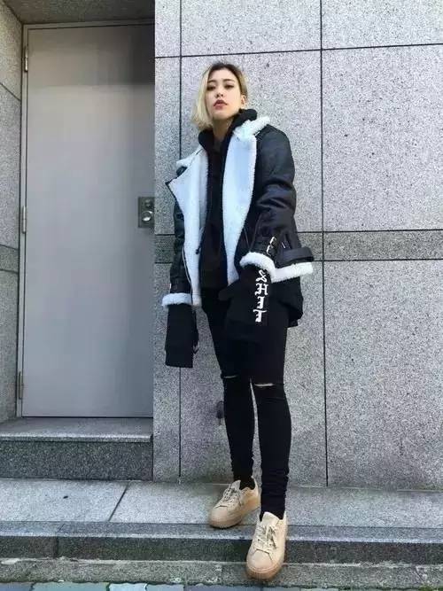 puma最新款蕾哈娜,puma蕾哈娜怎么样