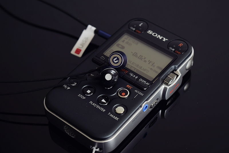 小巧精致的大众情人——UiiSiiHi-820耳机体验评