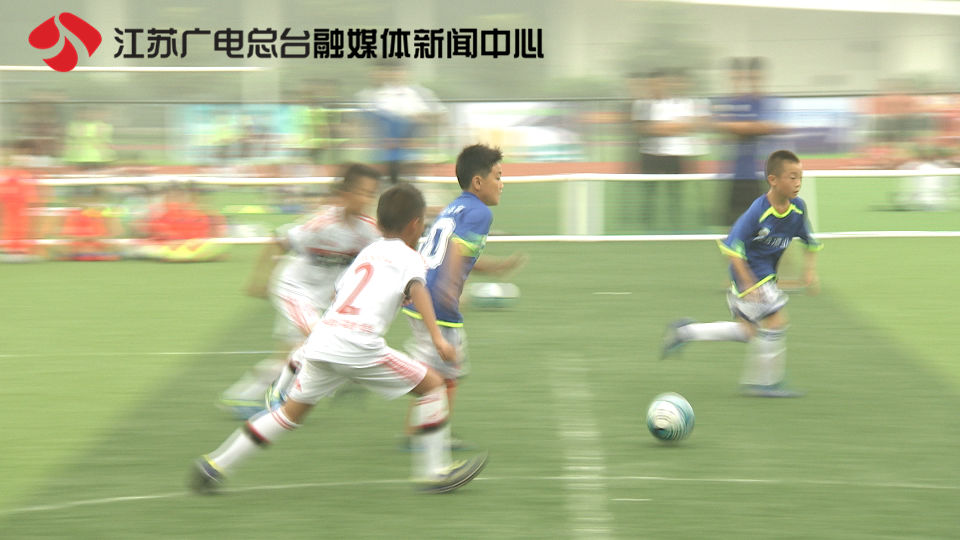 足球走进校园,南京校园足球春节周末交流赛