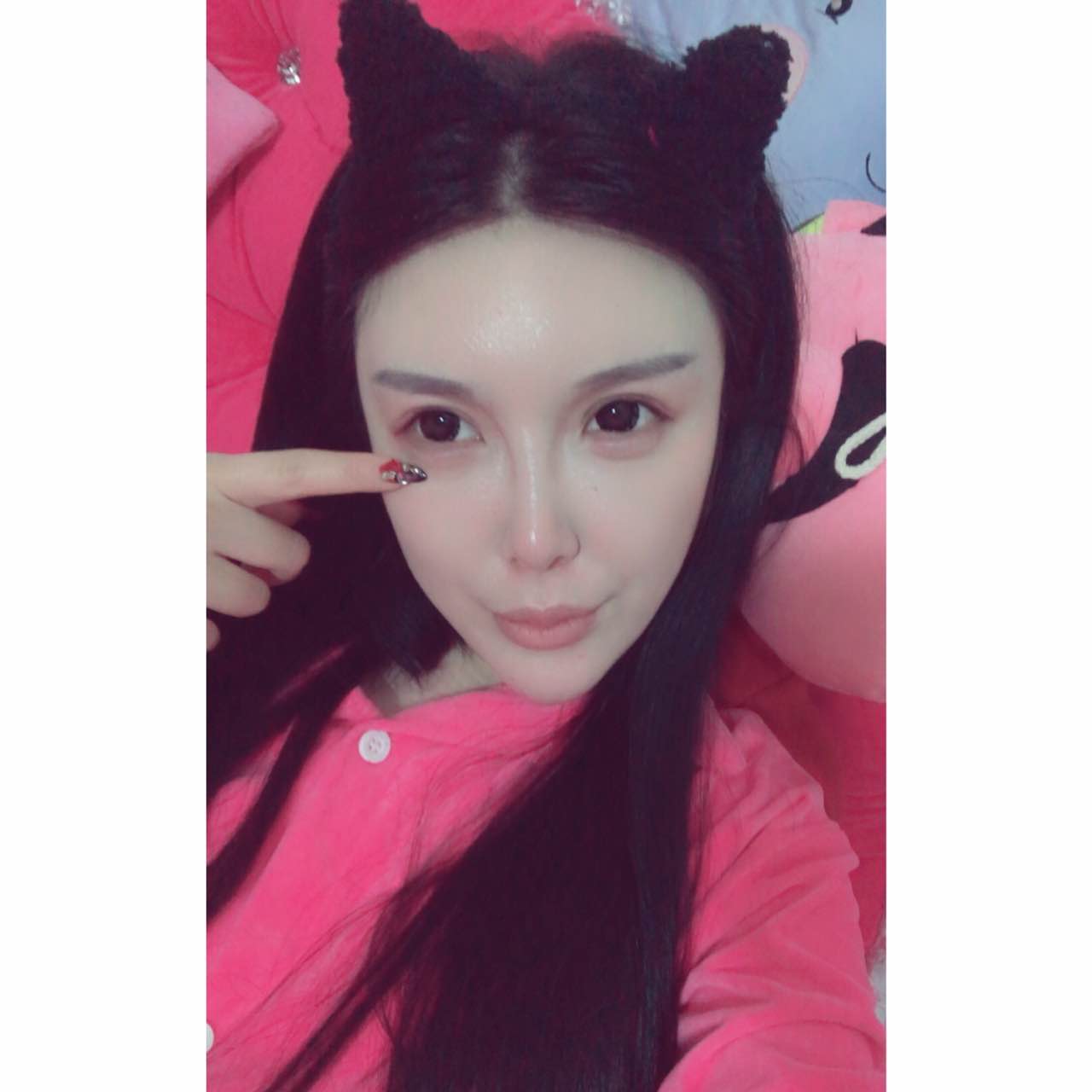 独家对话｜歌手莫莫，主播界的拼命三娘