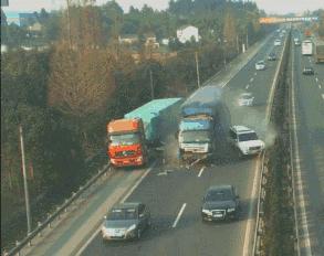 今日GIF「20期」：联合国确认1992年生的人已经步入中年