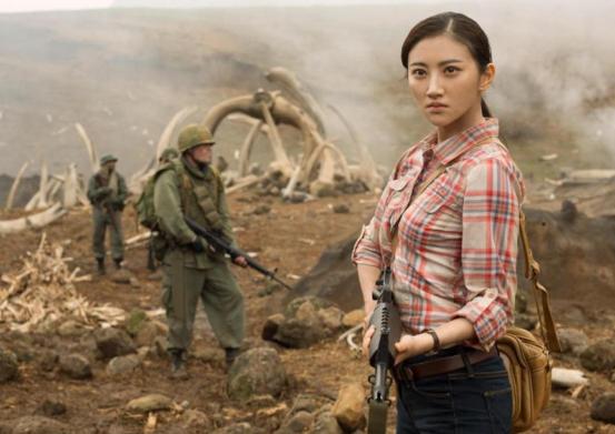 强心脏！被暗讽硬插入好莱坞大片伤害观众，景甜再度开启自黑模式