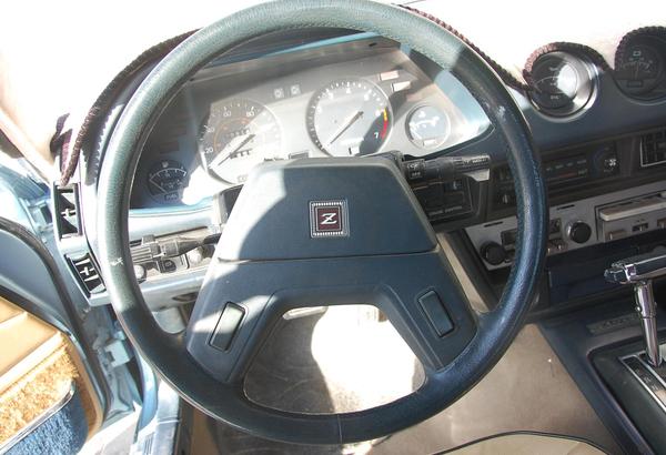 大宋的阿曼日记：中国人买三手日产达特桑280ZX