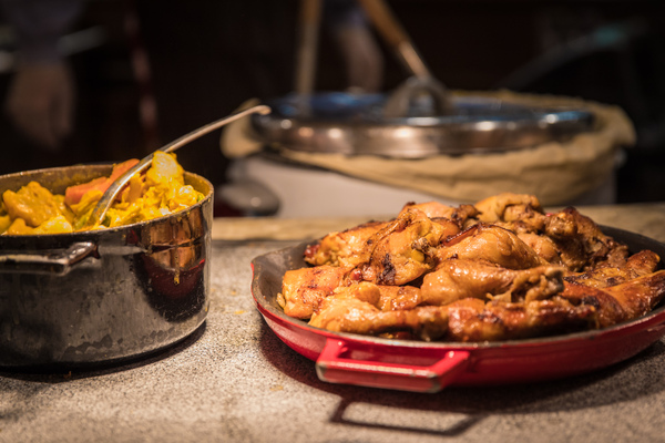 上海迪士尼乐园吃什么比较划算,上海迪士尼酒店住宿攻略