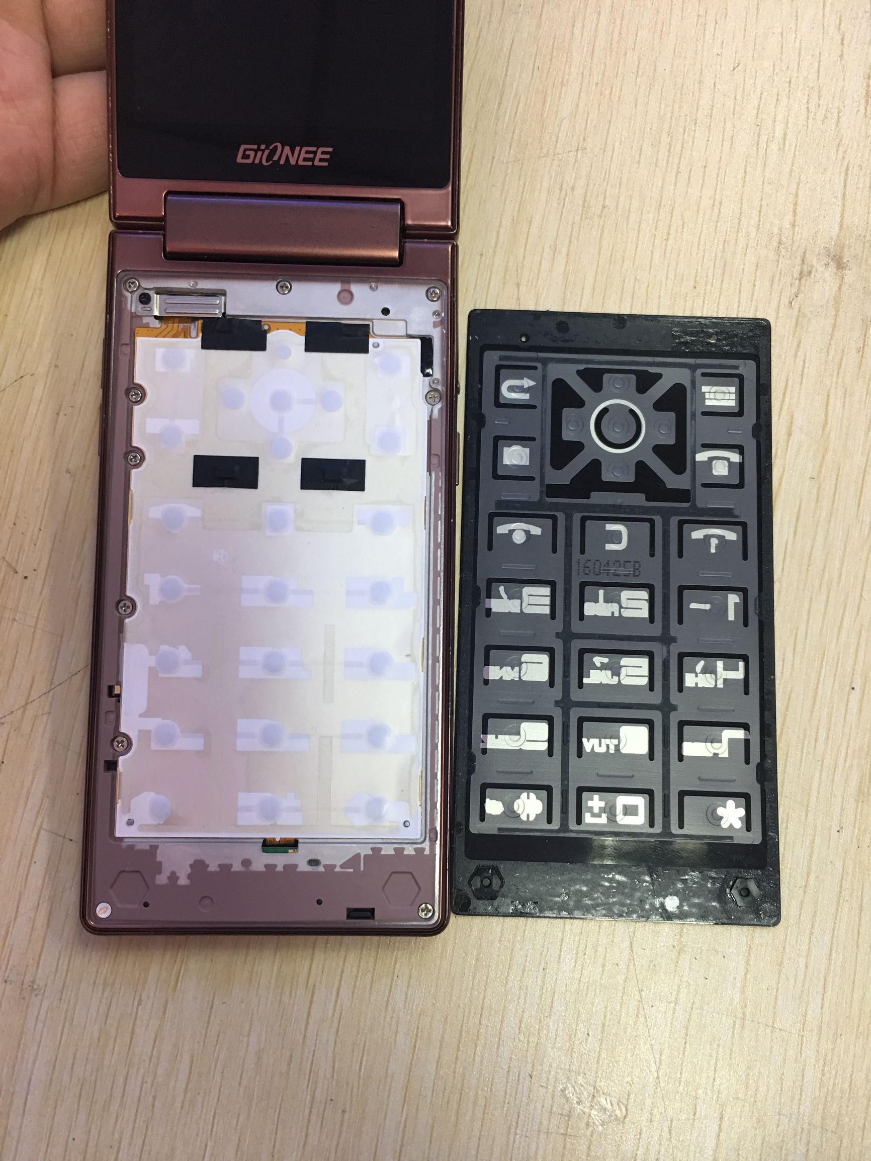 金立w909的拆解过程视频,金立w909怎么更换屏幕布局