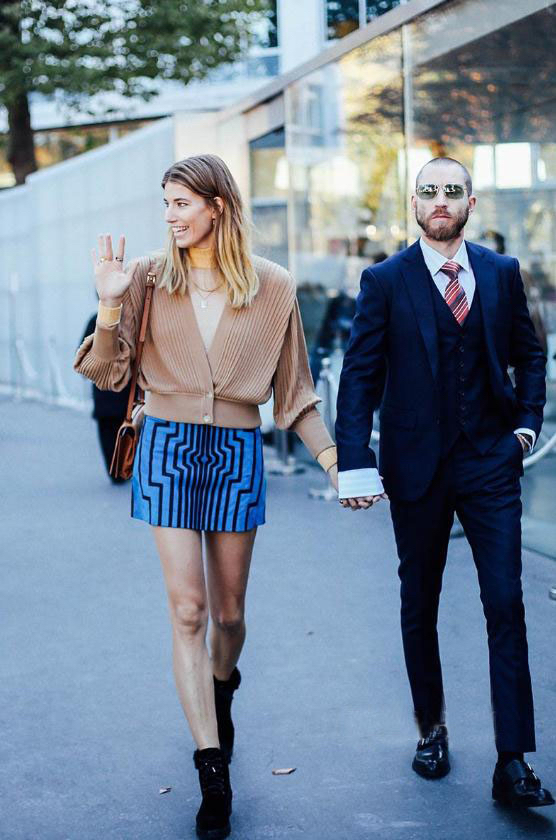 不是一模一样的情侣装推荐,情侣装怎么穿才够虐狗