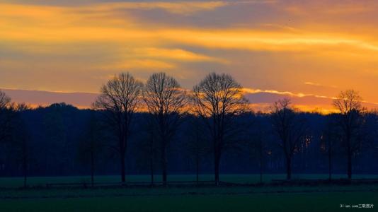 相濡以沫的爱情是啥意思,相濡以沫的爱情歌曲视频