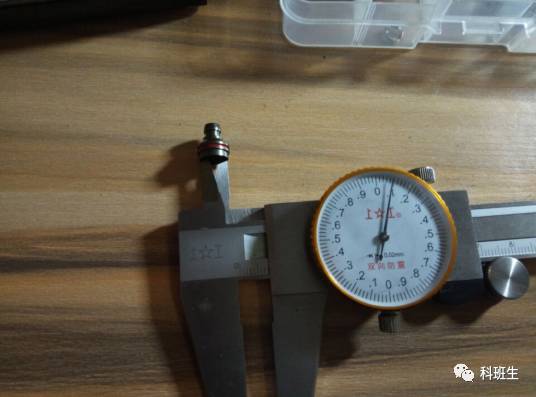 装逼教程｜耳机不用买，自己也能做！