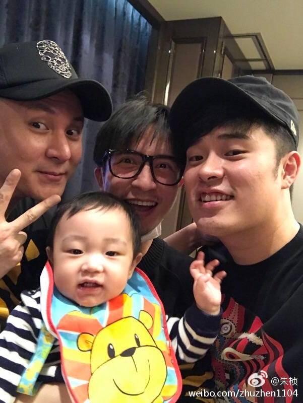 薛之谦黄晓明综艺唱爱拼才会赢,娱乐圈的好人品