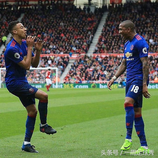 曼联赛后高歌猛进,曼联赢球球迷反应