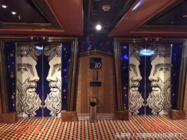 游轮发生什么事,游轮上的夜生活