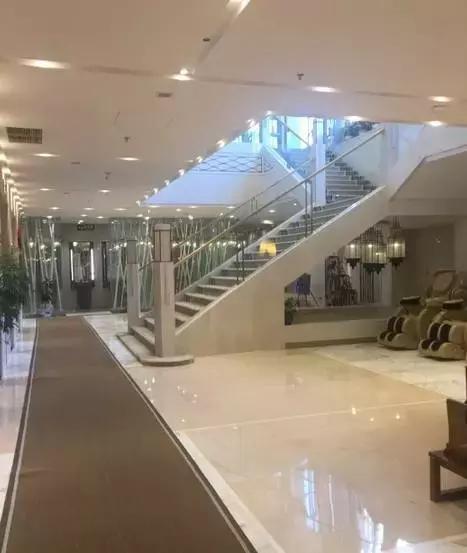 一起泡个温泉,温泉泡池冬天来一场暖暖温泉旅行