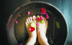 孕期反应厉害可以吃什么缓解,孕期反应很严重怎么安慰