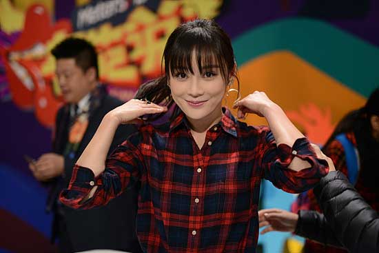 杨幂给于正推荐袁姗姗,杨幂介绍袁姗姗演于正的剧