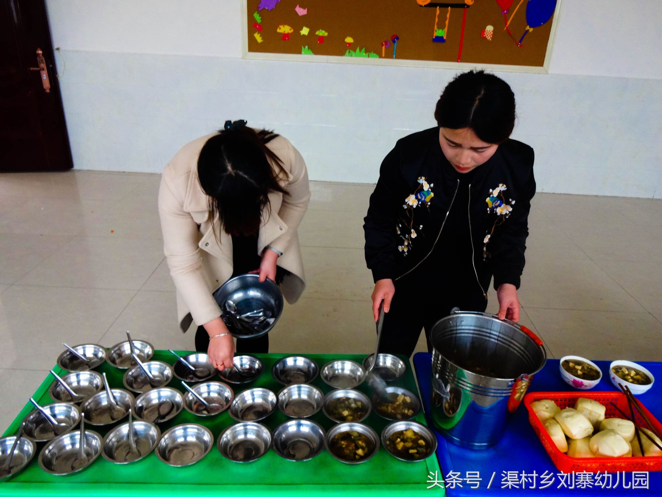 孩子每天在刘寨幼儿园吃什么呢？·孩子成长日记第二期