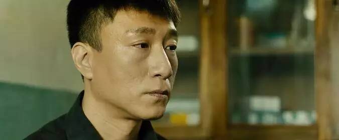 这个像*品毒**一样的男人,让*欲人**罢不能